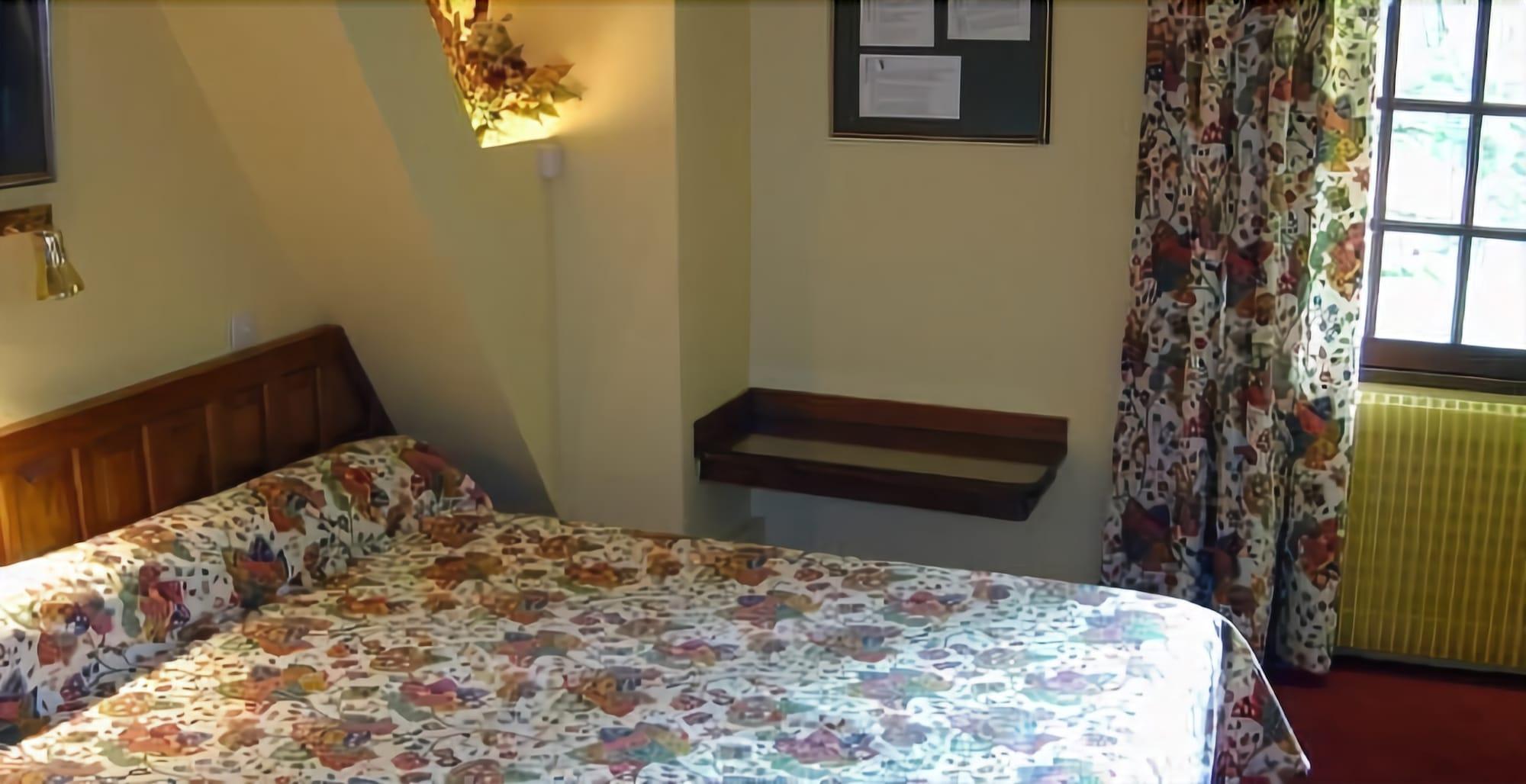 Le Ratelier Hotell Montaigut-sur-Save Eksteriør bilde